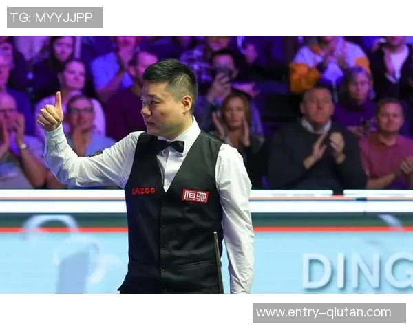 丁俊晖与周跃龙精彩对决引发斯诺克界热议赛后分析与未来展望 丁俊晖与周跃龙精彩对决引发斯诺克界热议赛后分析与未来展望